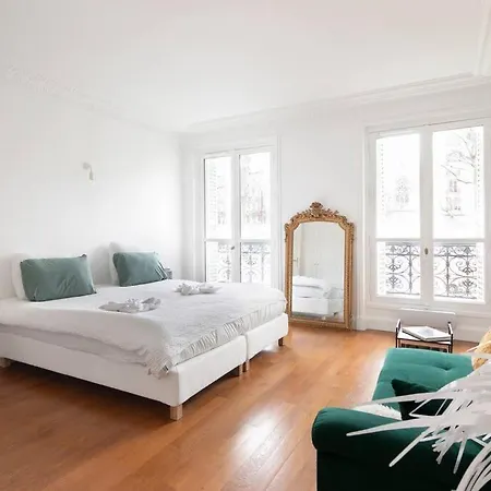 Appartamento Sweet Luxury Arc The Triomphe Near Champs Elysées&palais Des Congrès 8 Ppl